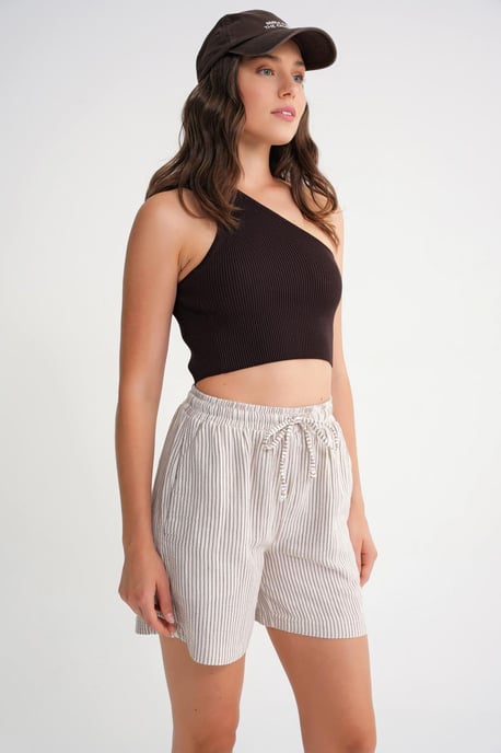 Hochgeschnittene gestreifte weite Shorts - Image 3