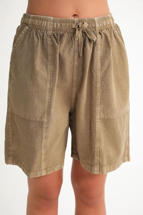 Hoch taillierte Baumwoll-Shorts mit Kordelzug - Image 4