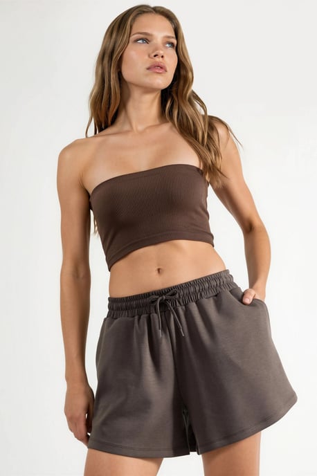 Elastische Modal-Shorts mit Taschen - Image 2