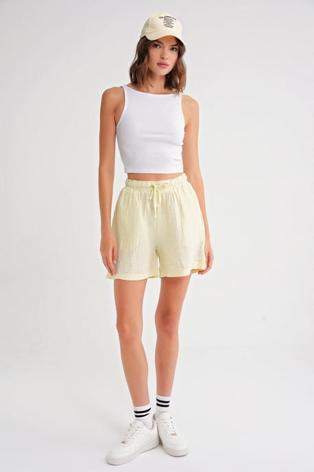 Hochtaillierte Baumwollshorts mit Struktur - Image 2