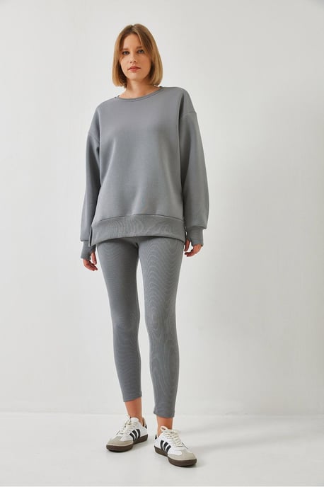 Strick-Knit Capri Aktiv-Set mit Rundhalsausschnitt - Image 4