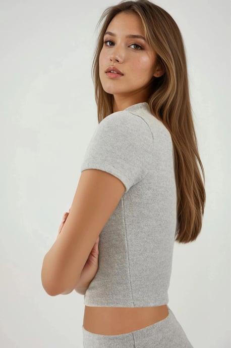 Hiccup Schmal geschnittene Strick-Crop-Bluse - Grau - Image 2