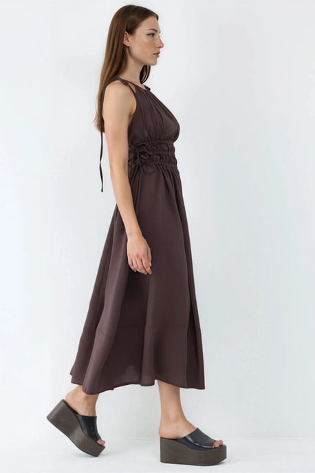 Raffiniertes Träger-Midi-Kleid - Image 4