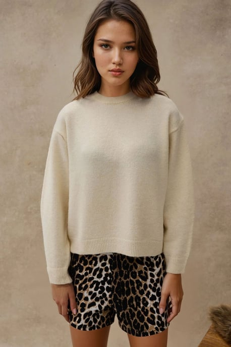 Basic Rundhals-Pullover - Image 6