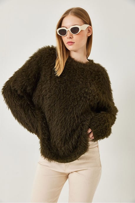 Übergroßer strukturierter Strickpullover mit plüschigen Details - Image 3