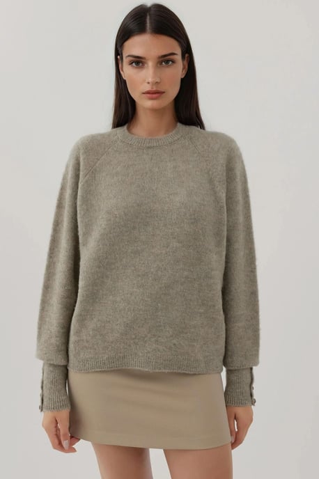 Weicher strukturierter Pullover mit Knopfdetails und langen Ärmeln - Image 4