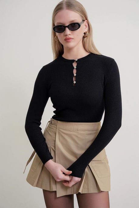 Knopf Detail Rundhals-Pullover - Image 3