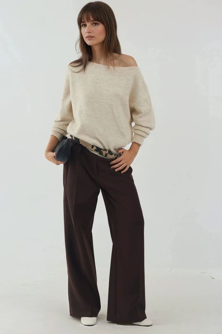 Weicher strukturierten Off-Shoulder Strickpullover - Image 6