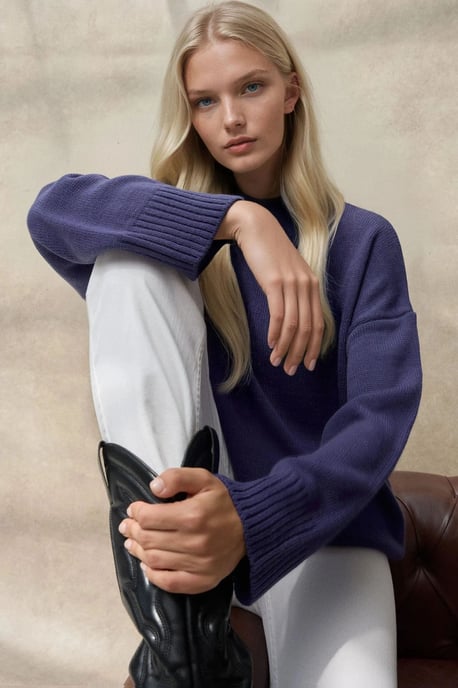 Crew-Neck Gemütlicher Pullover - Image 2