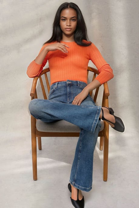 Basic Sweatshirt - Image 2