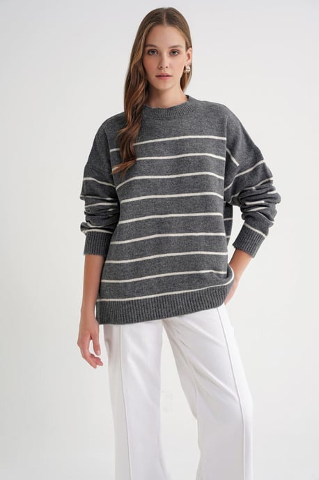 Gestreifter Rundhals Relaxed Strickpullover - Image 2