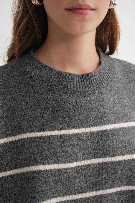 Gestreifter Rundhals Relaxed Strickpullover - Image 6