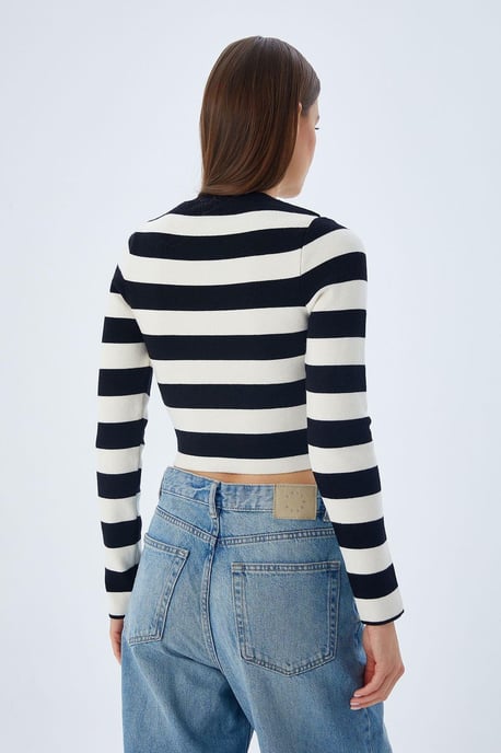 Gestreifter Strickpullover - Image 6