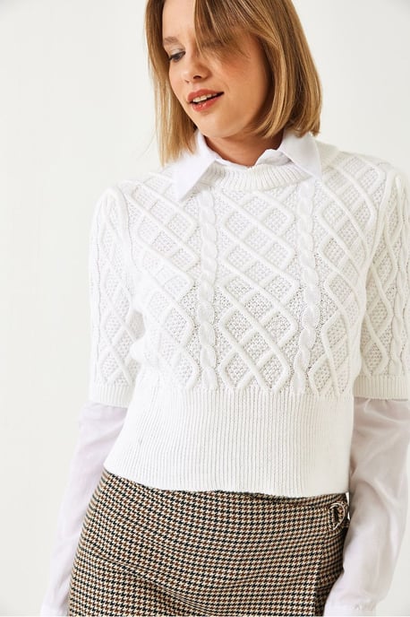 Strukturierter Strick-Crop-Pullover mit Hemdkragen - Image 3