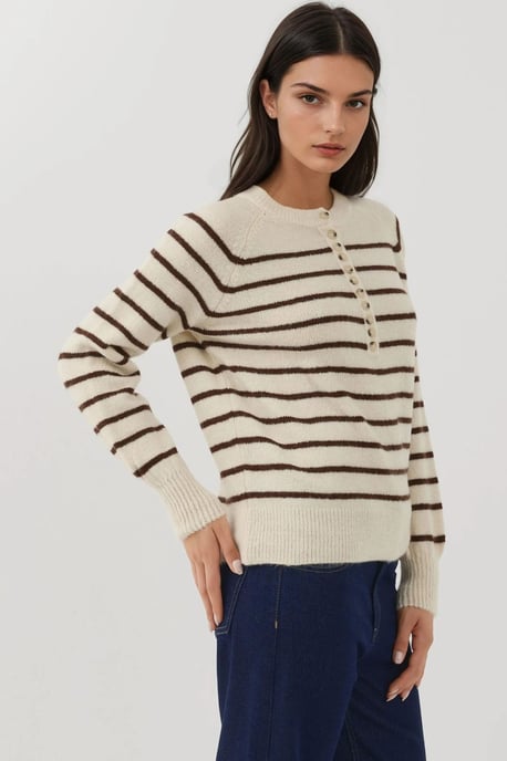 Gestreifter Pullover mit Knopfkrause - Image 6