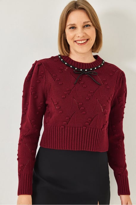 Strukturierter bestickter Rundhals-Fit Crop-Pullover - Image 3