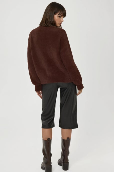 Bärtiger Rundhals-Ultra-Weichstrick-Pullover - Image 4
