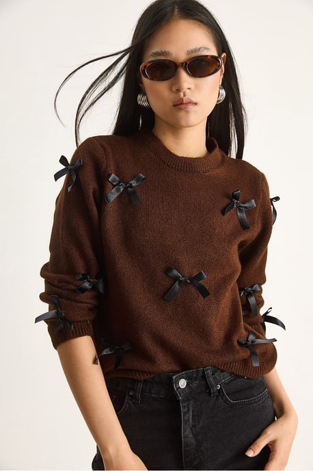 Pullover mit Schleifendetails und Rundhalsausschnitt - Image 2
