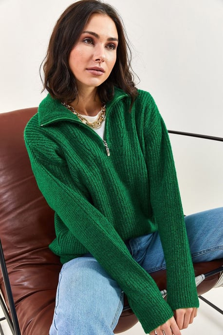 Oversized gestrickter Pullover mit Reißverschlusskragen - Image 4