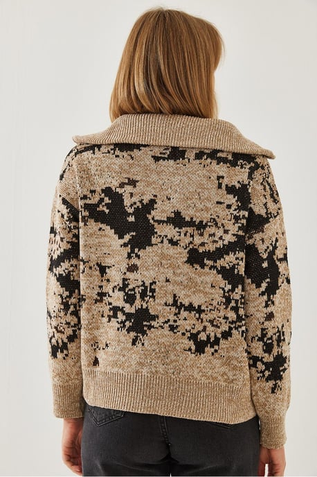 Abstract Strickpullover mit Reißverschlusskragen - Image 3