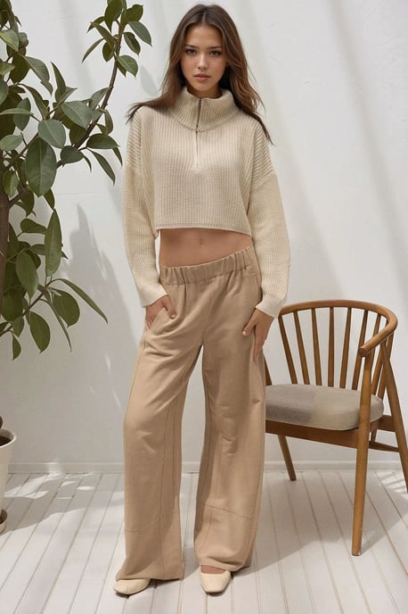 Dicker Strick-Crop-Pullover mit Reißverschlusskragen - Image 4