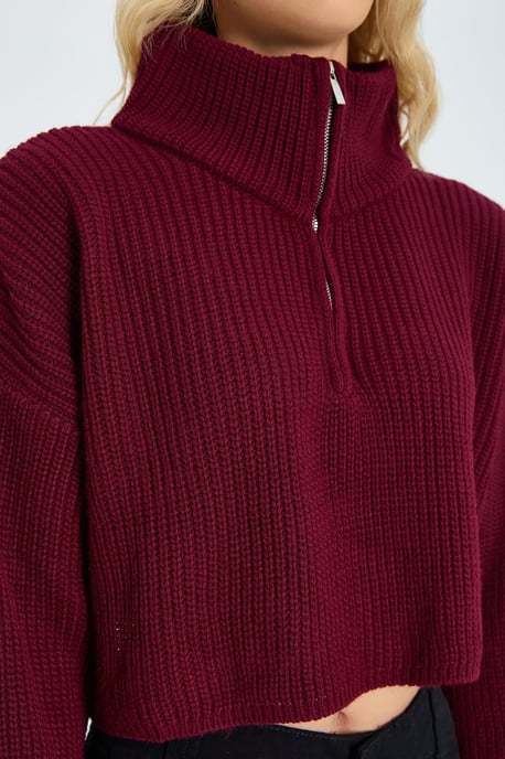 Strukturiertes Langarm-Pullover mit Reißverschlusskragen - Image 4