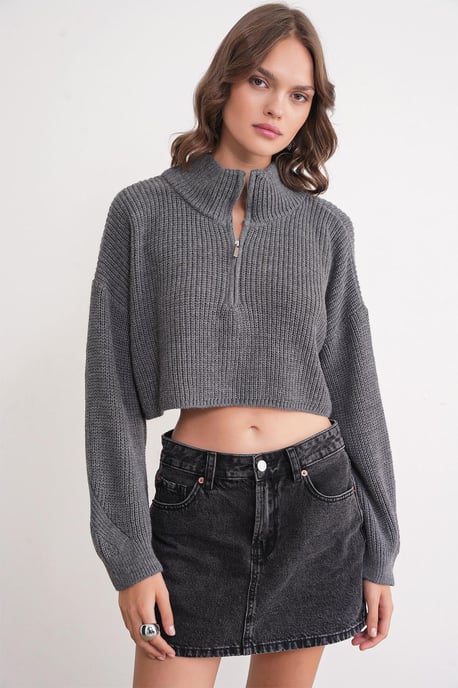Strukturiertes Langarm-Pullover mit Reißverschlusskragen - Image 1