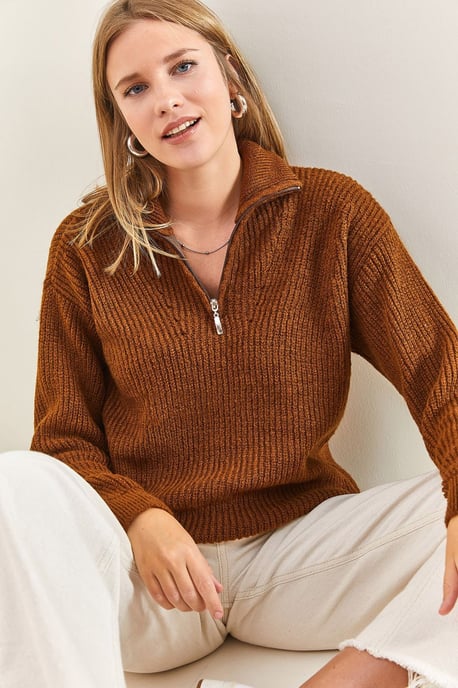 Oversized gestrickter Pullover mit Reißverschlusskragen - Image 1