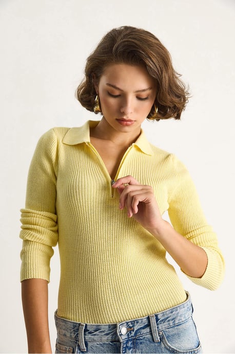 Pullover mit Reißverschlusskragen - Image 4