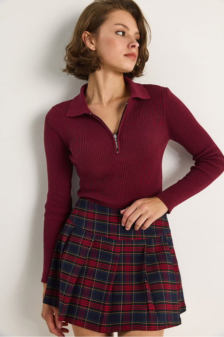Pullover mit Reißverschlusskragen - Image 1