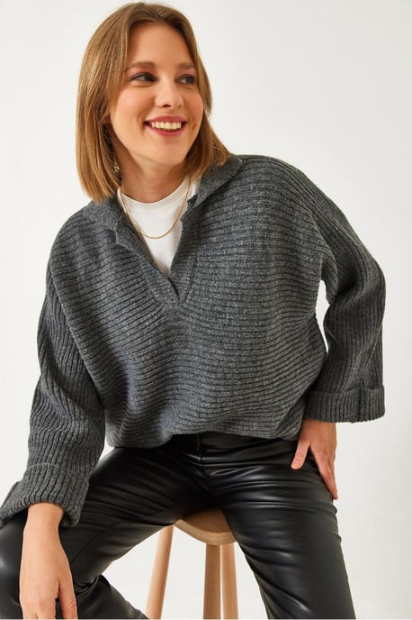 Rippstrick-Polo-Kragen-Cropped-Pullover - Image 1