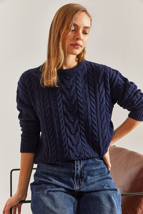 Strukturierter Rippstrick-Pullover mit Rundhalsausschnitt - Image 2