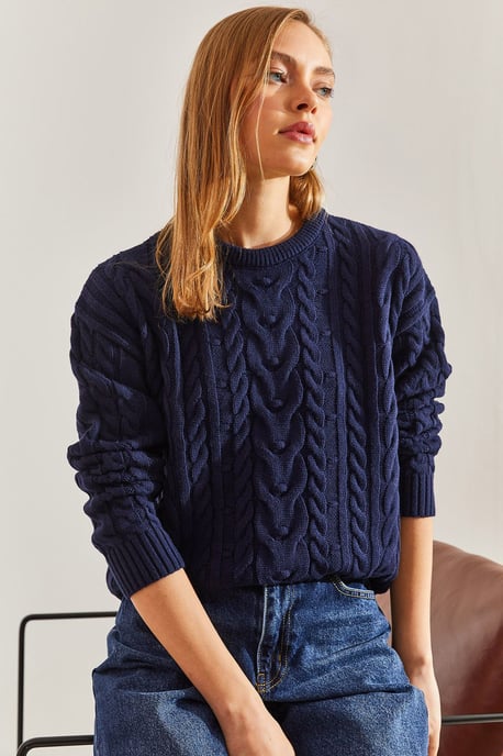 Strukturierter Rippstrick-Pullover mit Rundhalsausschnitt - Image 4