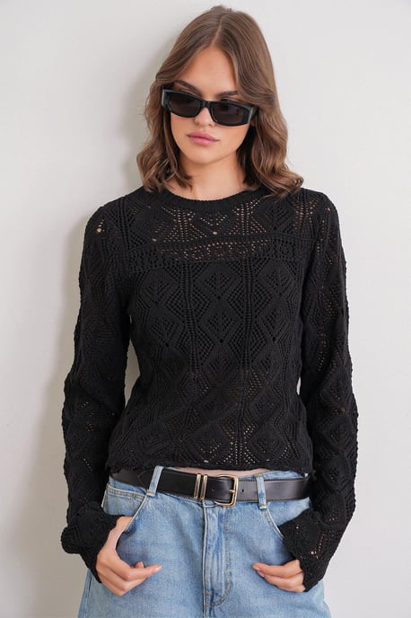 Strickpullover mit strukturiertem Muster und Rundhalsausschnitt - Image 3