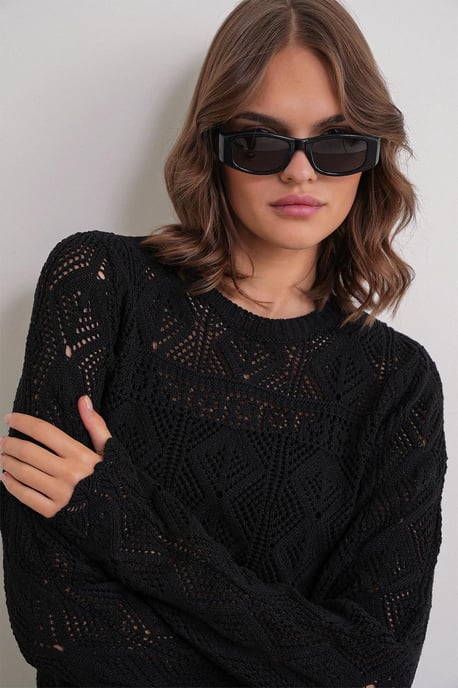 Strickpullover mit strukturiertem Muster und Rundhalsausschnitt - Image 4