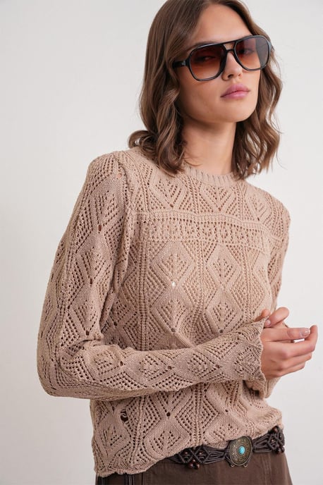 Strickpullover mit strukturiertem Muster und Rundhalsausschnitt - Image 3