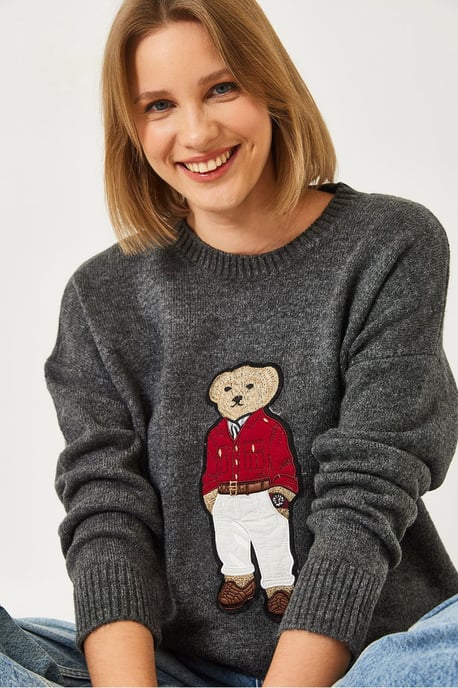 Bestickter Rundhals-Pullover mit langen Ärmeln - Image 4