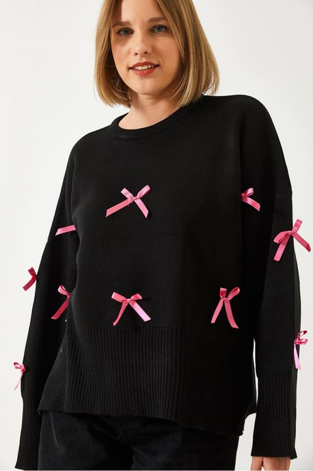 Musterierter Acryl-Pullover mit Rundhalsausschnitt und Schleifendetail - Image 4