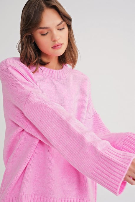Oversized gerippter Strickpullover mit Rundhalsausschnitt - Image 3