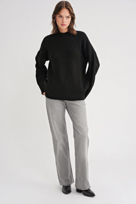 Übergroßer Rippstrickpullover mit Rundhalsausschnitt - Image 2