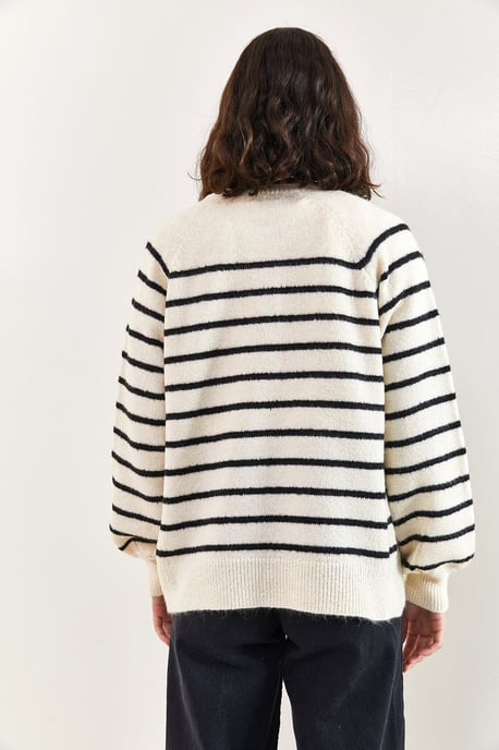 Knopfkragen Lässig Sitzender Strickpullover - Image 6