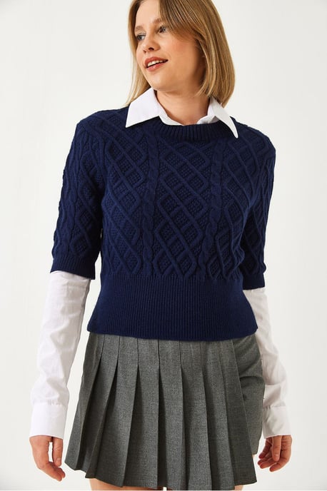 Texturierte Strick-Crop-Style Pullover mit Hemdkragen - Image 2