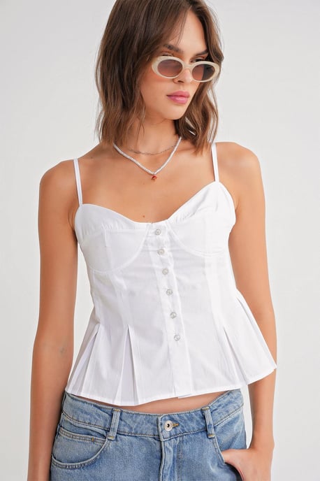 Herzchen-Ausschnitt Knopf-Front Peplum Cami Top - Image 1
