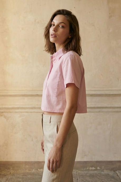 Knopf-Down Pocket Crop Shirt - Image 3