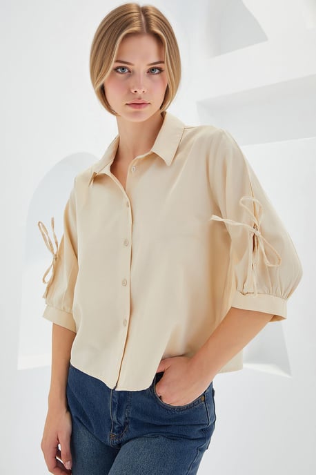 Crop-Top mit Schleife - Image 3