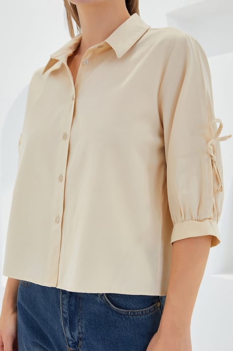 Crop-Top mit Schleife - Image 4