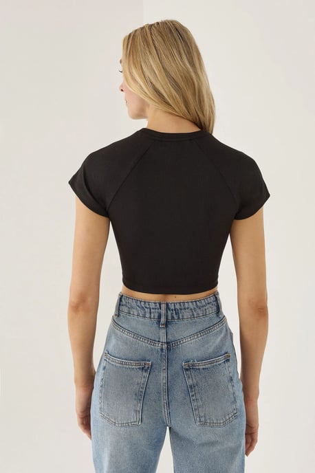Rüschendetail Cropped Top - Image 6