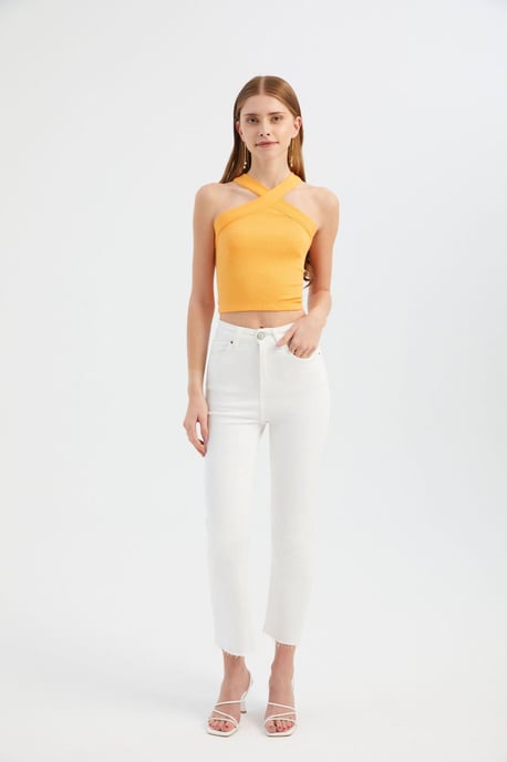 Halter Neck Kreuz Vorderseite Crop Top - Image 2