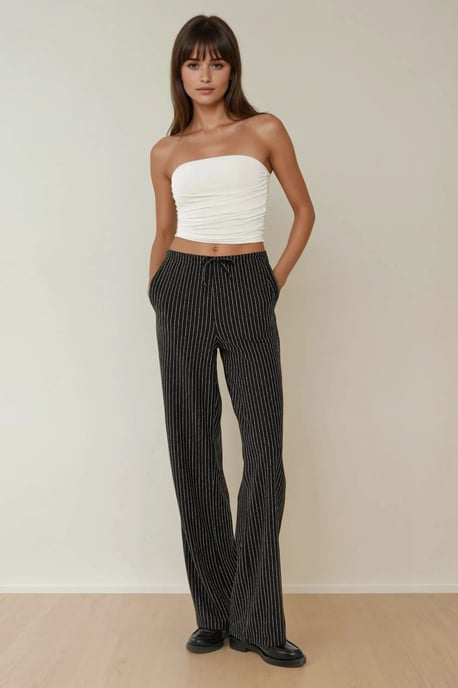 Trägerloses Rüschendrapierung Crop-Top - Image 5