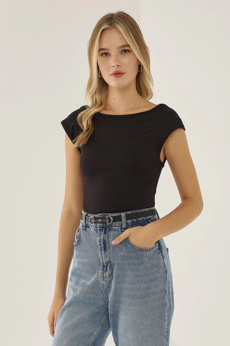 Offenes Rücken-Crop-Top - Image 6